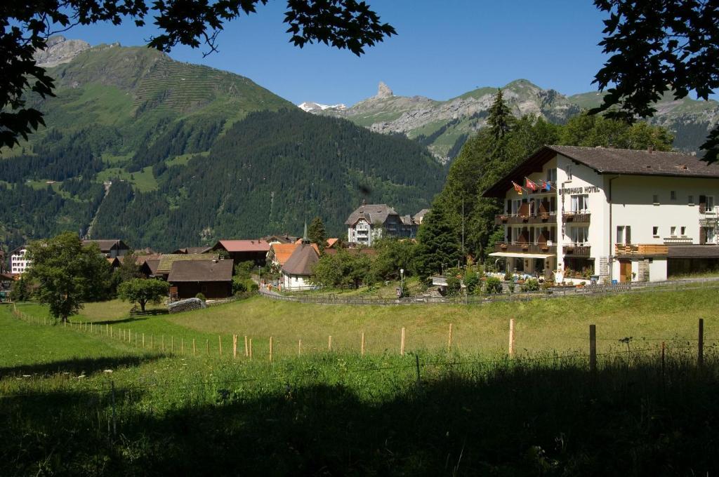Hotel Berghaus Wengen Bagian luar foto