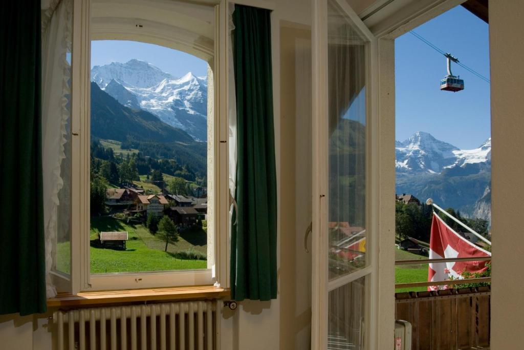 Hotel Berghaus Wengen Bagian luar foto
