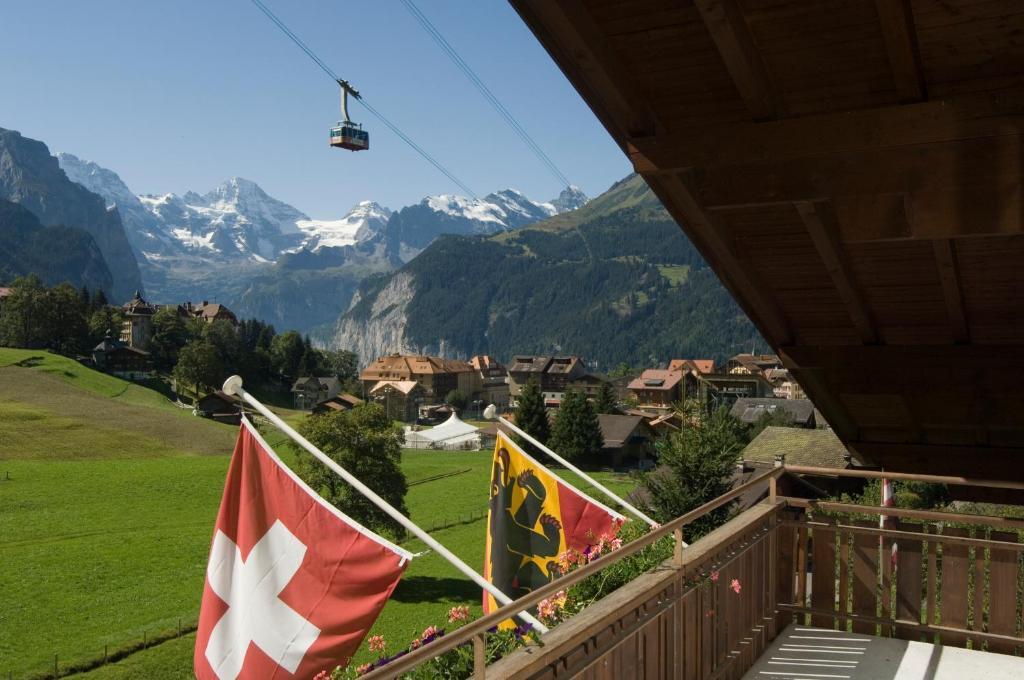 Hotel Berghaus Wengen Ruang foto